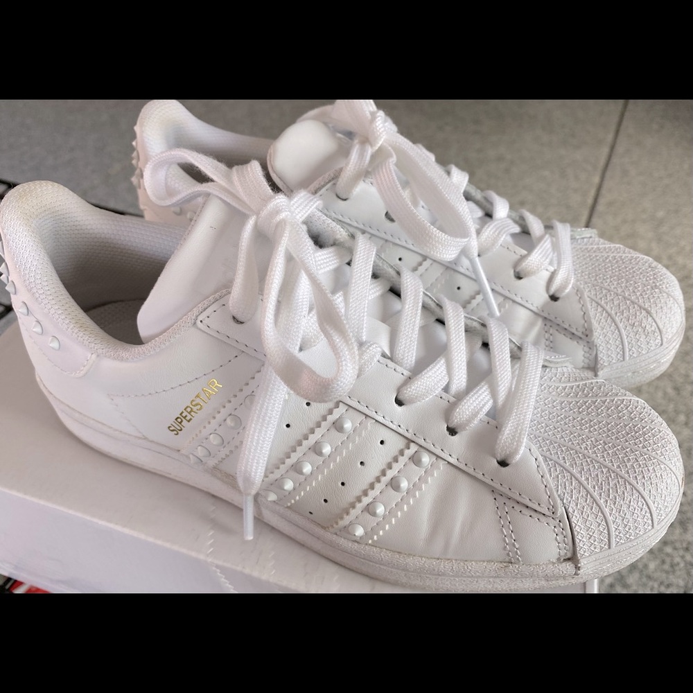 Cute Adidas Superstar with studs details.